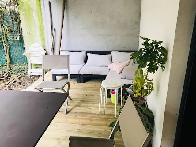 Quarto em Acomodações Particulares Darwin Sdb Wc Et Terrasse Prives *